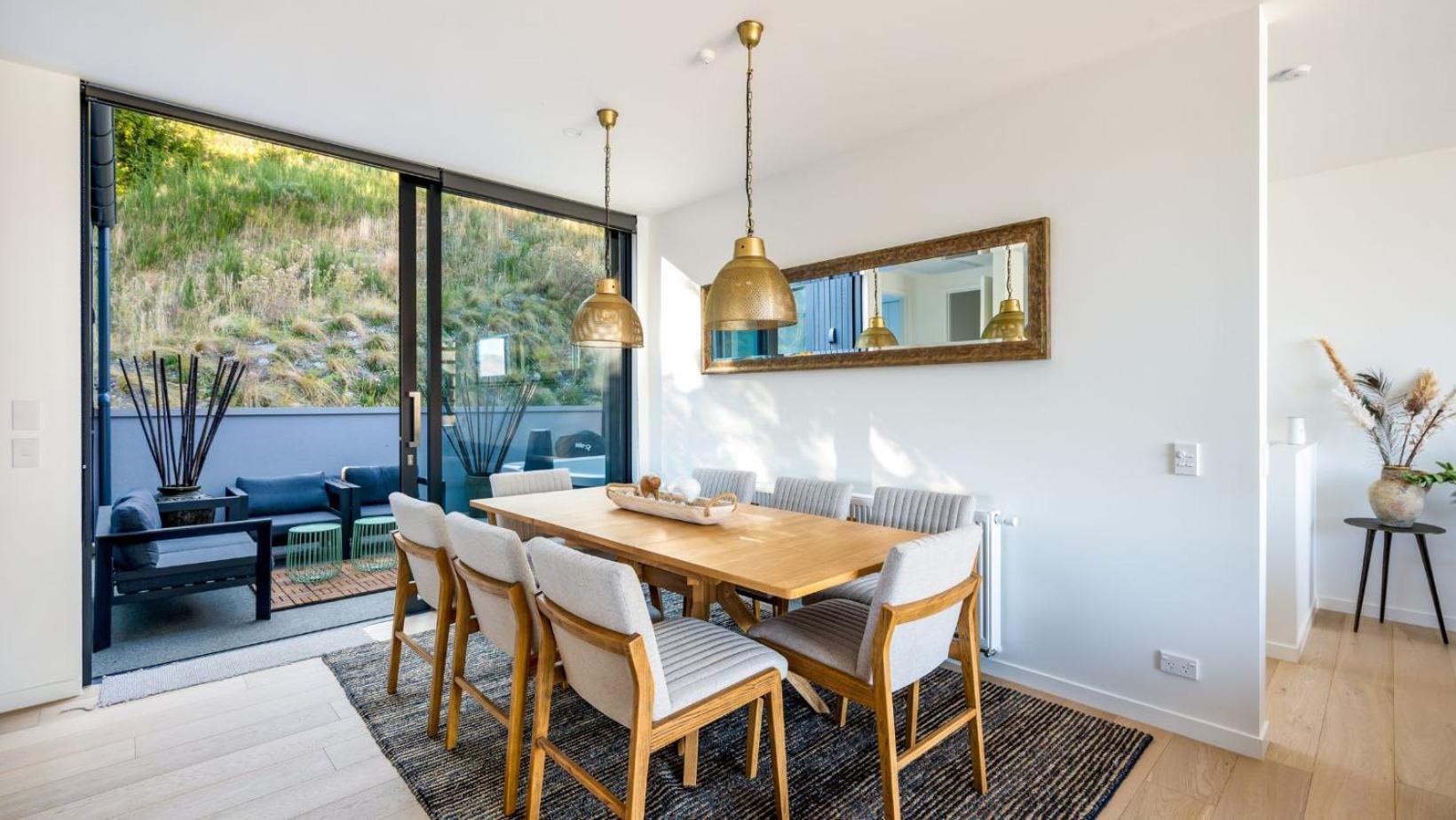 The Tiers- Hot Tub- Ac- Bbq- Free Parking Queenstown Exterior foto
